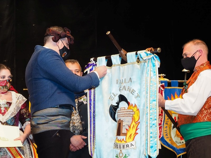 2022_Bunyol d'Or amb Fulles de Llorer i Brillants Falla El Canet 2021.jpg